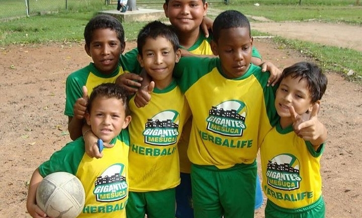 Orquídeas Negras supporting great projects!